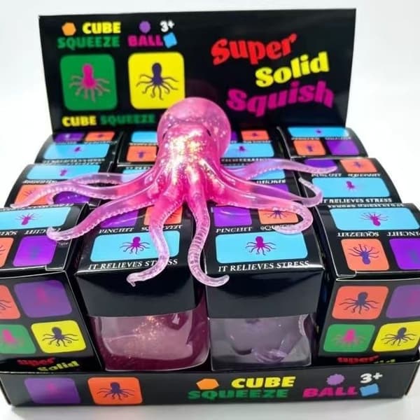 Needoh Slow Rebound Stress Relief Cube Squeeze Toy, Teksturert Sensorisk Fidget for Angstlindring og Fokus tilfeldig 1 stk