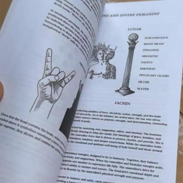 Visdomsbog med farverige sider Filosofisk livsvejledning Notesbog til selvrefleksion og meditation B{F2} B