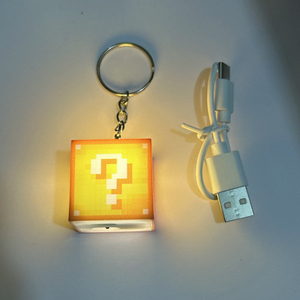 Pixel LED Nøgleringslys – Genopladelig Mini Lommelygte Spilstil Lampe*Græsland Plot* Grassland Plot