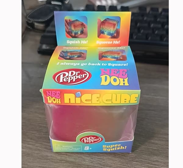 Peber Regnbue Terning Squishy Legetøj, Blødt Langsomt Stigende Stressaflastende Fidget Legetøj, Sensorisk Klemme Tilfældig Farve