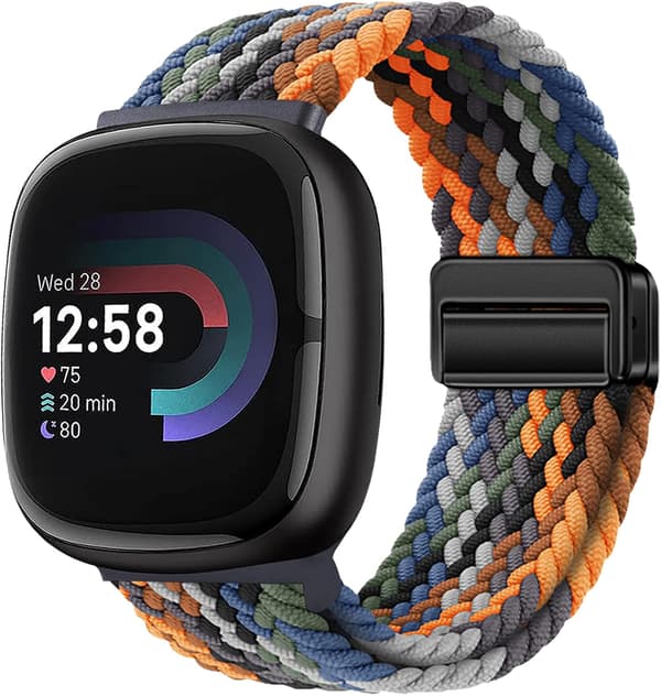 Flettede remme kompatible med Fitbit Versa 4/Fitbit Versa 3/Sense 2/Sense 1, blød strækbar elastisk nylon sportsrem til kvinder og mænd (Denimblå)