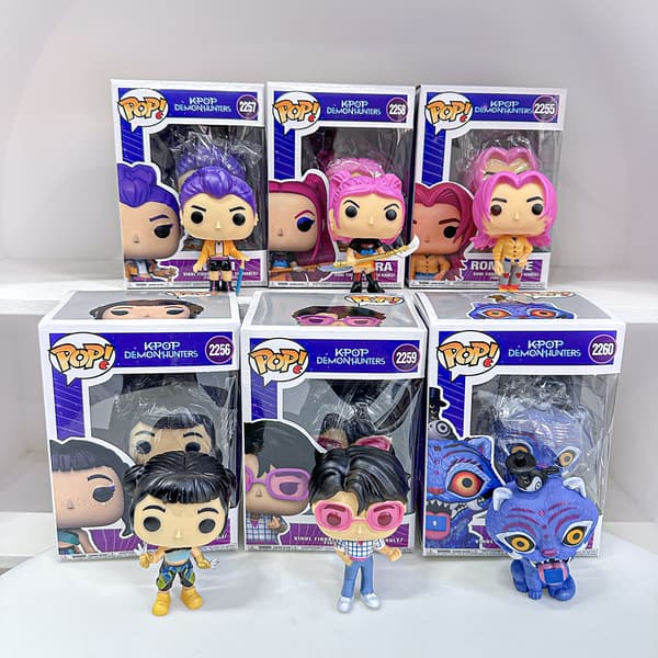 2026 KPOP Girl Group Överraskningsfigur Blind Box Slumpmässig 1st Trendig Present