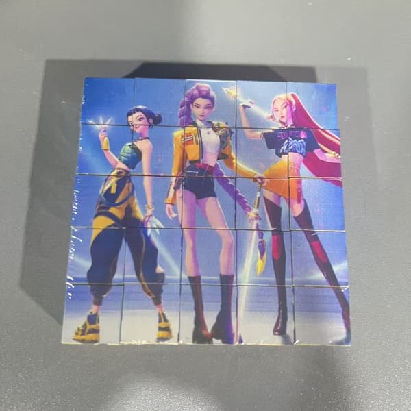 K-Pop Demon Hunters Magnetiskt Pussel | 16-Delars Starka Magnetblock | 6 Mönster Monteringsset