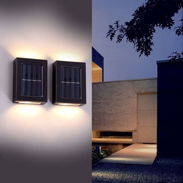 Solcellelamper Utendørs 2 stk Vanntette LED Vegglamper Opp og Ned Solcellelamper for Hage Terrasse Garasje Innkjørsel - Varm Hvit