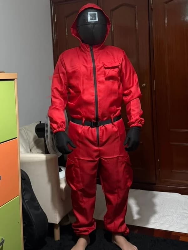 Punainen Squid Game -haalari Cosplay-asu Juhla-asu Naamio Roolipeli-asu Black Coat L
