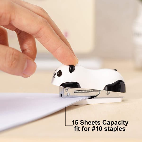 Mini Søt Panda Stiftemaskin for Skrivebord, Kontorstiftemaskin, 12 Arks Kapasitet, Inkluderer 1000 stk Stifter(f2)