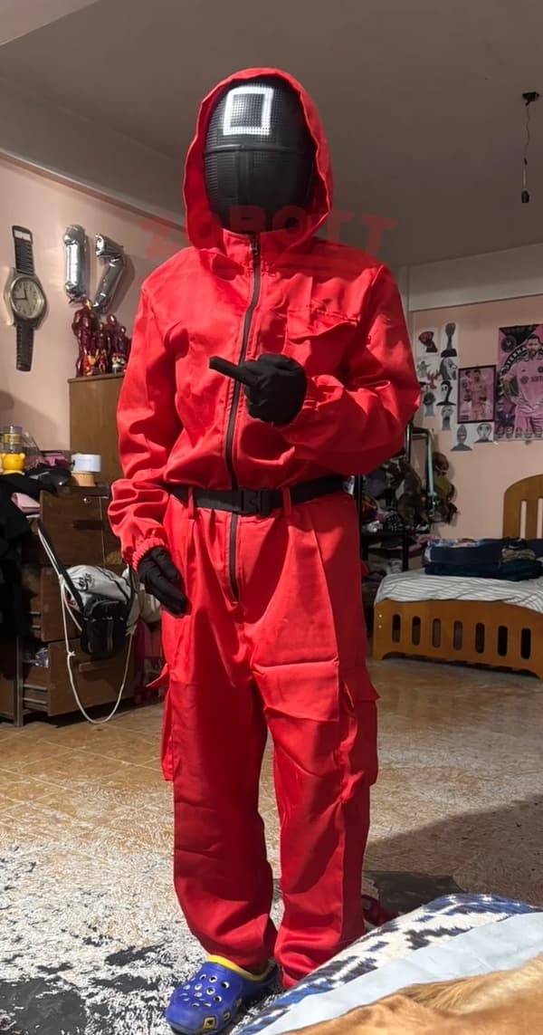 Punainen Squid Game -haalari Cosplay-asu Juhla-asu Maskilla Black Coat XXL