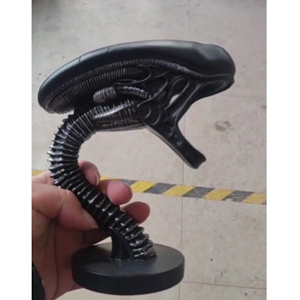 Ny ALIEN LAMPA Alien biologisk lamphållare sovrum heminredningslampa harts ornament{f428}