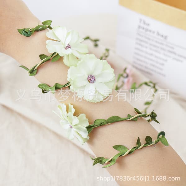 Boho Blomster Wrap Armbånd, Skovstil Hånd Blomsterkrans, Justerbart Håndleds- og Hårbåndstilbehør Green garland [1 piece]