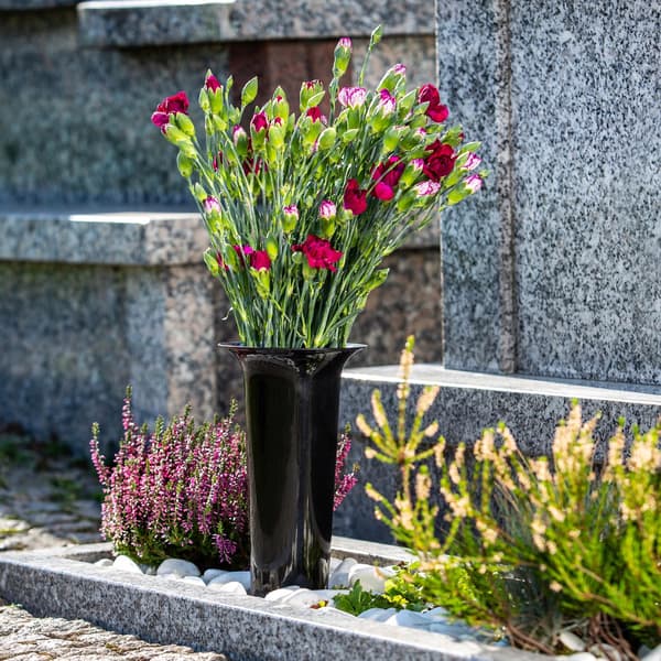 KADAX Vaseflaske til kirkegård 23 cm kunstige blomster hamret spyd sort gravsten