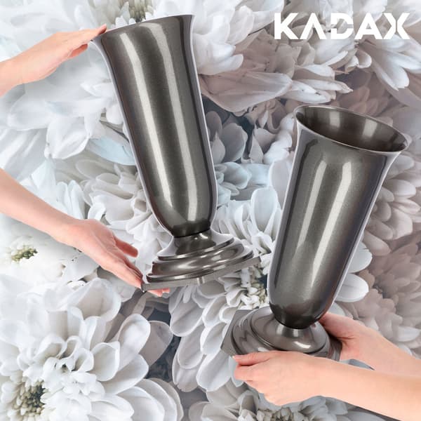KADAX-maljakko, pullokukkia, hautakivi, hautakiven sisäosa, grafiittijalusta, 37 cm