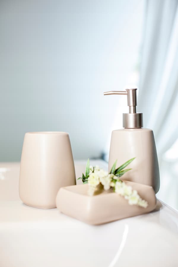 KADAX flydende sæbedispenser 400ml keramisk beholder beige