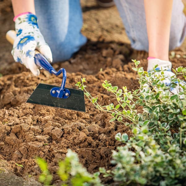 KADAX Havehakkekrog 14 cm til ukrudtsgravning med træskaft