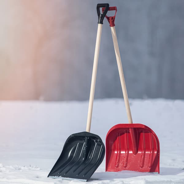 KADAX Lumiaura pyörillä + Puinen Varsi Lapiosetti