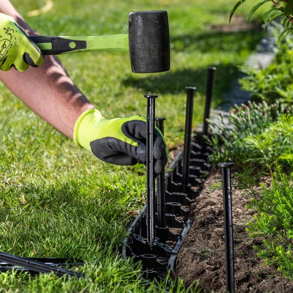 KADAX Plastik Havekant 5,8 cm 50 MB + 150 Ankre Sæt Sort