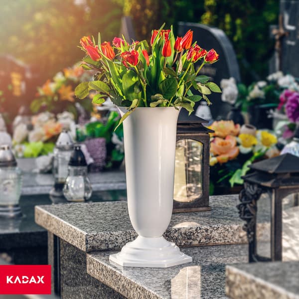 KADAX Vas Flaska Blommor Gravsten Kyrkogård Gravstensinsats Stativ Vit 37cm