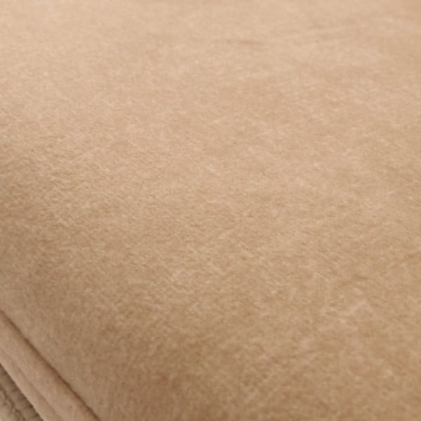 Kaksi pyörivää ruokapöydän tuolia metallijaloilla, beige kangassisustus ja koristeelliset saumat 04_0006620 Beige