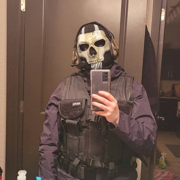 Ghost Mask V2 - Operator MW2 Airsoft COD Rollspel Airsoft Taktisk Skull Helmask (Inkluderar ett par självlysande Handskar)