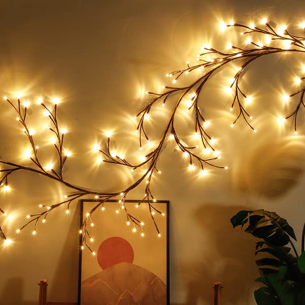 The Light Garden Upplyst Pilranka