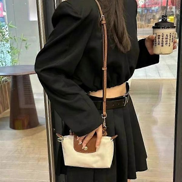 Mini Handväska Mode Nisch Designer Vardagsväska plånböcker och handväskor designerväskor Dam ny Vår Höst Mångsidig