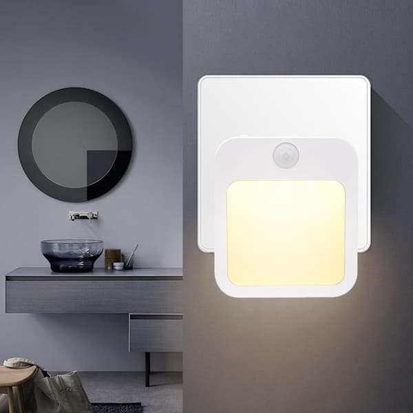 2 st Plug-in LED Nattlampa med Rörelsesensor Varmvit EU-kontakt