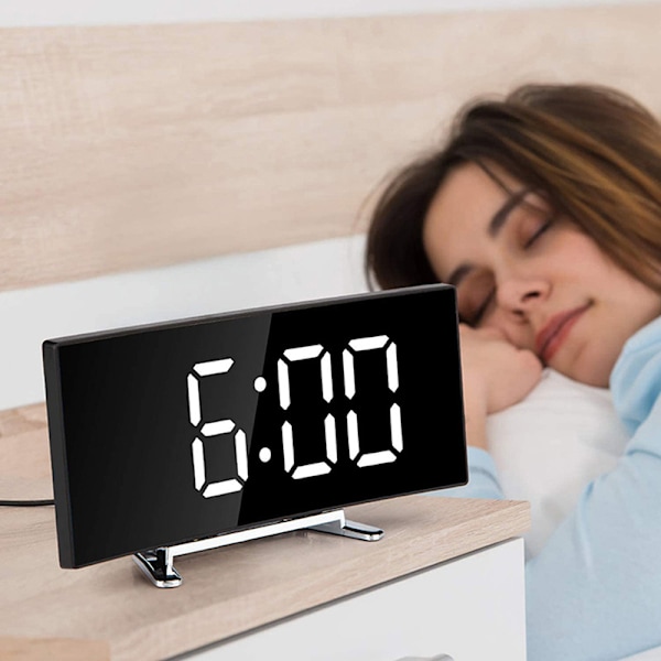 Tum Digital Väckarklocka Böjd Dimbar LED Elektronisk White
