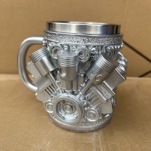 Nye V8 motor krus ornamenter V8 Silver