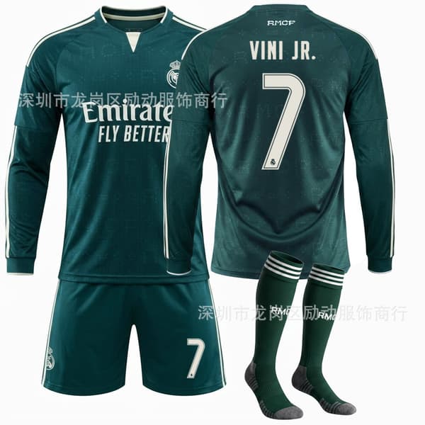 Vihreä pitkähihainen jalkapallopaita 7 Vinicius Ronaldo Mbappe Real Madrid vierasasu No size socks #28