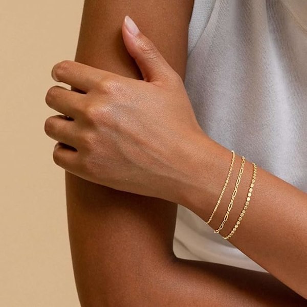 Guld Armband för Kvinnor, 14K Tunna Guldpläterade Stackbara Armband för Kvinnor Trendiga Guld Armband Stackbara Set Vattentätt Kedja