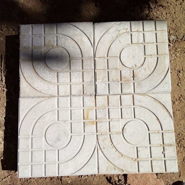 DIY form til støbning af betonsten til havefliser, græsplæne, belægning, indkørsel, sti 25 x 25/30 x 30 cm
