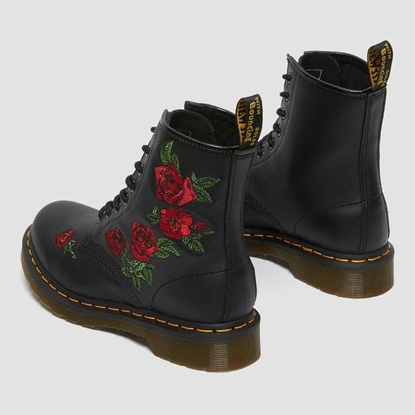 Oversized Lace-Up Boots with Square Heel and Ethnic Embroidered Martin Boots i-MP 40