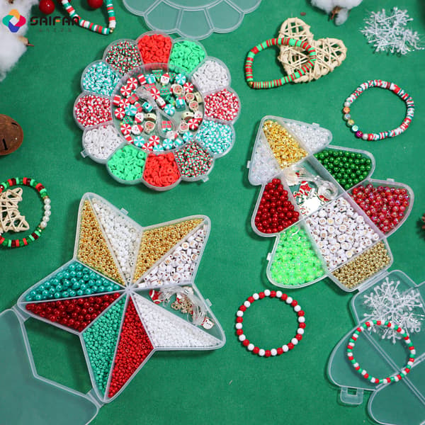Jul DIY Armband Set Julgran Pärlkit Oregelbundet Formad Låda (approximately 710 pieces)
