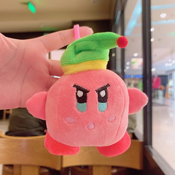 Sarjakuva Kuromi -nukke koululaukun riipus nukke pehmolelu pari avaimenperä laukun riipus New Plush Kirby - Green Hat 11cm (with keychain)