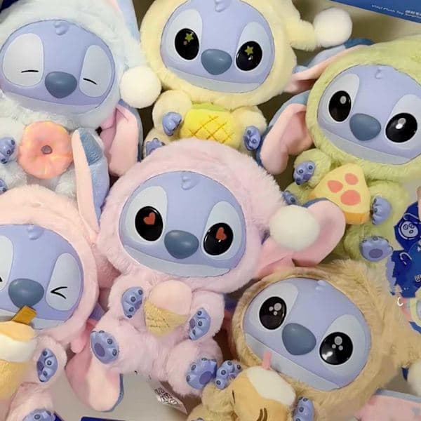 Stitch Must Eat Series Vinyl Plastic Stitch Surprise Doll (Sour Pineapple)