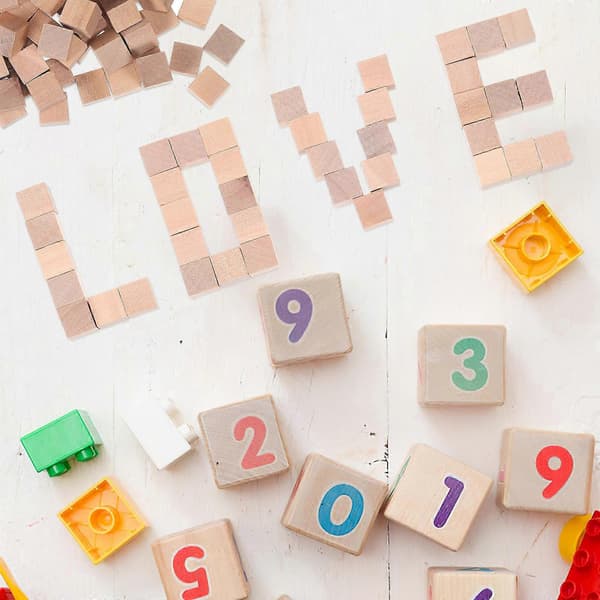 400 Pcs. Wooden Blocks Unfinished Wood Cubes Square Blocks Educational Craft Cubes