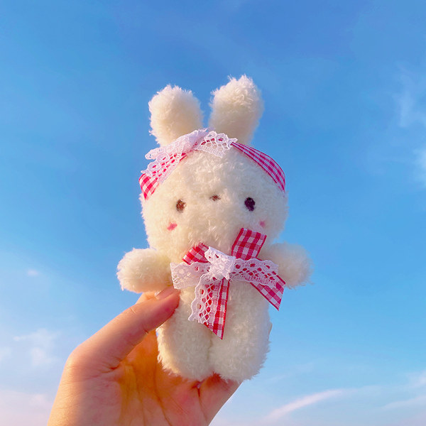 Tecknad Kuromi docka skolväska hänge docka plyschleksak par nyckelring väska hänge Plush Butterfly Bunny-White 11cm (with keychain)