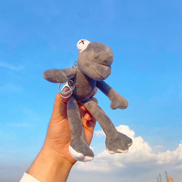 Tecknad Kuromi docka skolväska hänge docka plyschleksak par nyckelring väska hänge Plush Gray Long-Legged Frog 11cm (with keychain)