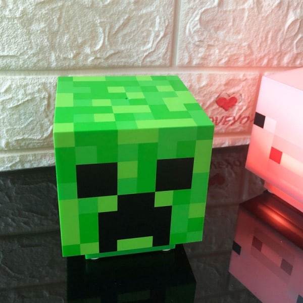 Minecraft Creeper Lampe, Dekorativ Nattlampe, LED-lys med Spill-Lyder, Oppladbar, Sengelampe for Barn, Nattlys for Vegg (Grønn) Novel