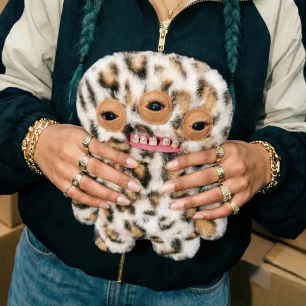 Fuggler Baddies Fuggs 9 tuumaa (ärtynyt alien) ZURU:lta Annoyed Alien Leopard