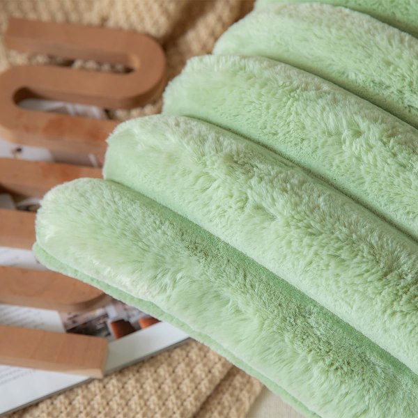 Plush Plysch Kuddfodral 16x16 Tum Set om 2 - Lyxiga Dekorativa Fuzzy Randiga Mjuka Bekväma Kuddfodral för Soffa, Soffgrupp, Vardagsrum - Grön