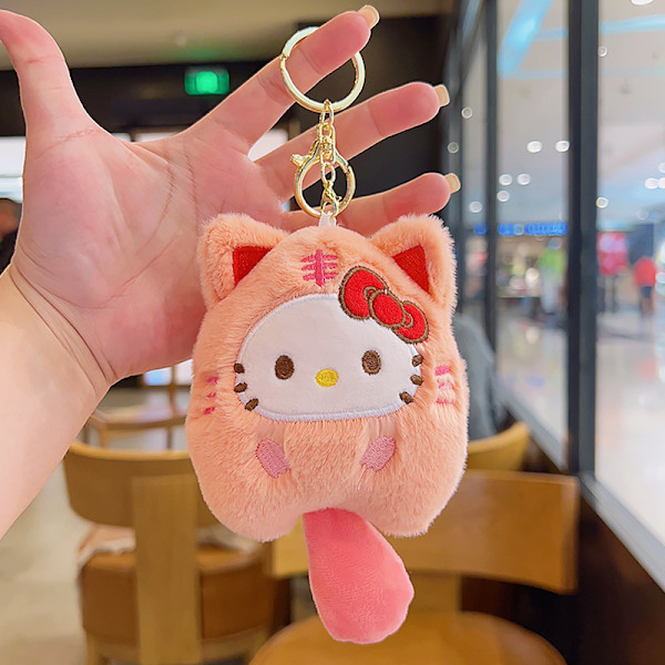 Tecknad Kuromi docka skolväska hänge docka plyschleksak par nyckelring väska hänge Plush Animal Series-KT Cat 11cm (with keychain)