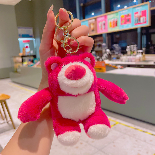 Tecknad Kuromi docka skolväska hänge docka plyschleksak par nyckelring väska hänge Plush Cute Strawberry Bear - Red 11cm (with keychain)