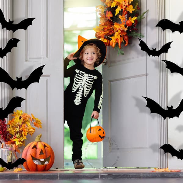 QQ-Halloween Black Spooky Bats Outdoor Luminous Bats Garden Tree Hanging Decorations