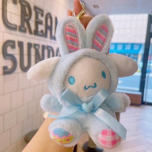 Tecknad Kuromi docka skolväska hänge docka plyschleksak par nyckelring väska hänge Plush Macaron Series-Cinnamon Dog 11cm (with keychain)