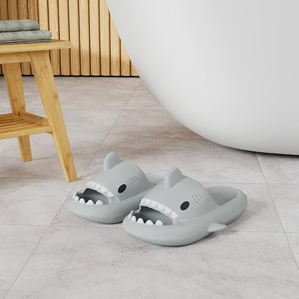 Haj Slides til mænd og kvinder Cloud Slippers Sommer Nyhed Åben Tå Slide Sandaler Anti-Slip Strand Pool Brusebad Sko med grey