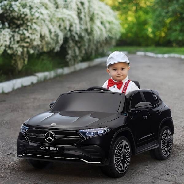 Rootzin sähkökäyttöinen lastenauto - Lisensoitu Mercedes-Benz EQA - Lasten kyytiauto - Musiikki ja ajovalot - Vanhemman kaukosäädin - 111,5 cm x 69 cm