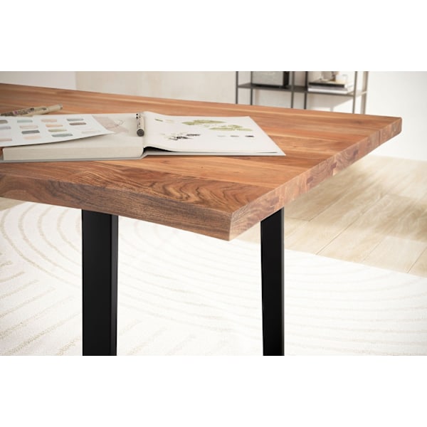 Rootz Modern Design Kontorbord - Skrivebord i massivt træ - Naturlig korn - Trapezformede metalben - Håndlavet - 200 cm x 100 cm x 76 cm