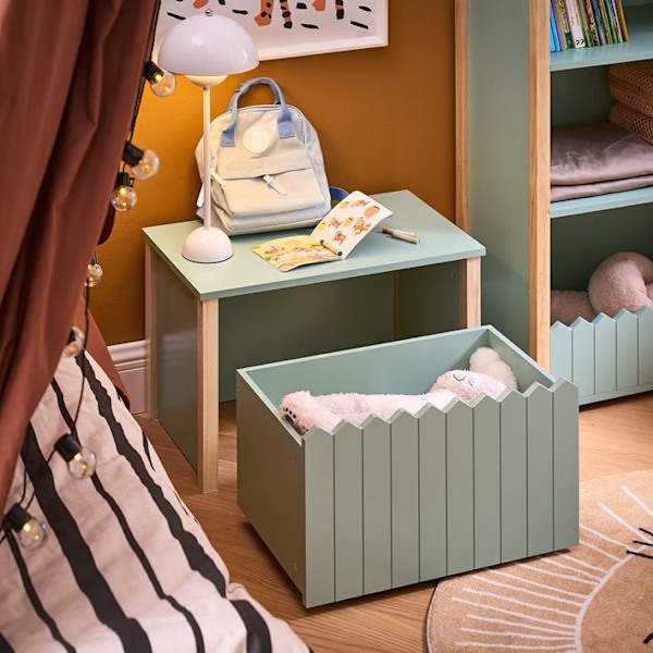 Rootz Kids Opbevaring Ottoman - Legetøjskiste - Organizer Box - Skjult opbevaring og hjul - MDF og gummitræ - 60x34x41cm