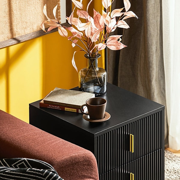 Rootz Modern Sängbord med 2 lådor - Soffbord - Sidobord - Reptåliga golvskydd - Elegant design i svart och guld - Enkel montering - 40cm x 47cm x 40cm