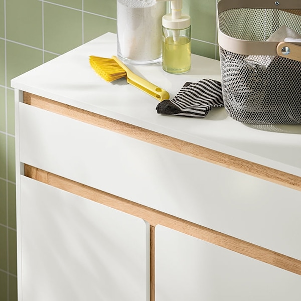 Rootz vaskeskab med vaskepose - Vasketøjsopsamler - Badeværelsesmøbler - MDF og gummitræ - Vippebeskyttelse - Fleksibel opbevaring - 71cm x 33cm x 85c